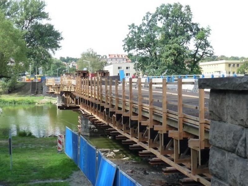 Trwa przebudowa mostu