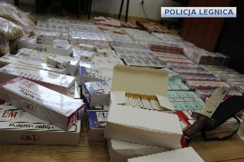 Funkcjonariusze zabezpieczyli ponad 37000 papierosw